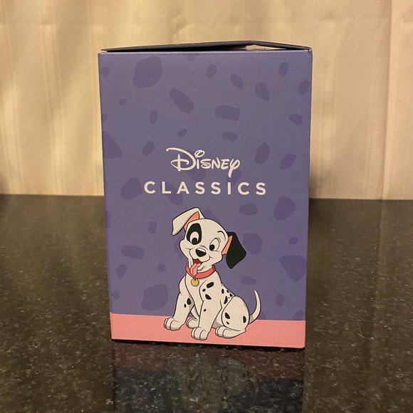Disney Classics Dalmatian Mug and Socks Set - Picture 2 of 8